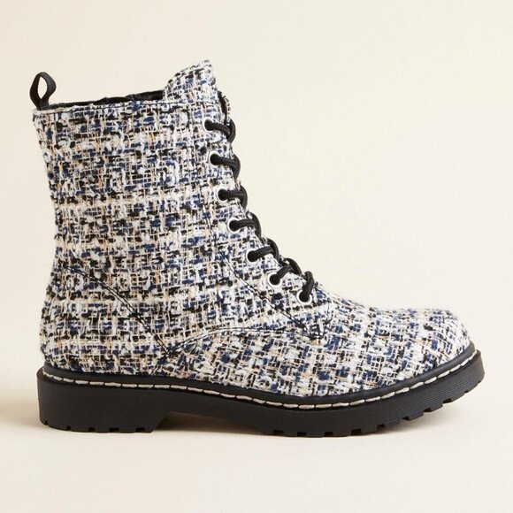 TORRID 9WW Boucle Wide Width Stevie Lace-Up Combat Boots NWT - Picture 10 of 12